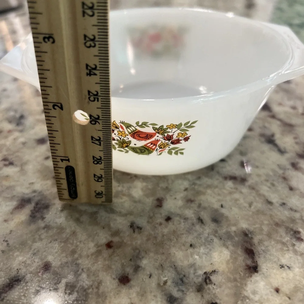 Arcopal France Vintage Milk Glass Casserole Baking Dish Floral French Hen Small